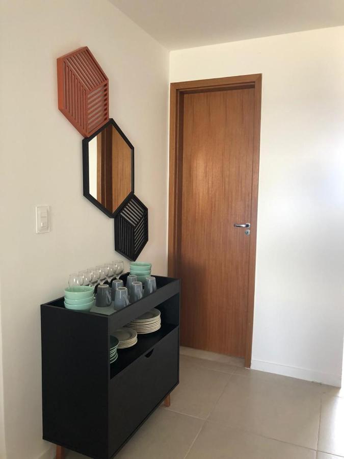 Apto Guarajuba Praia Condominio Porto Smeralda-100 Metros Da Praia Eksteriør bilde