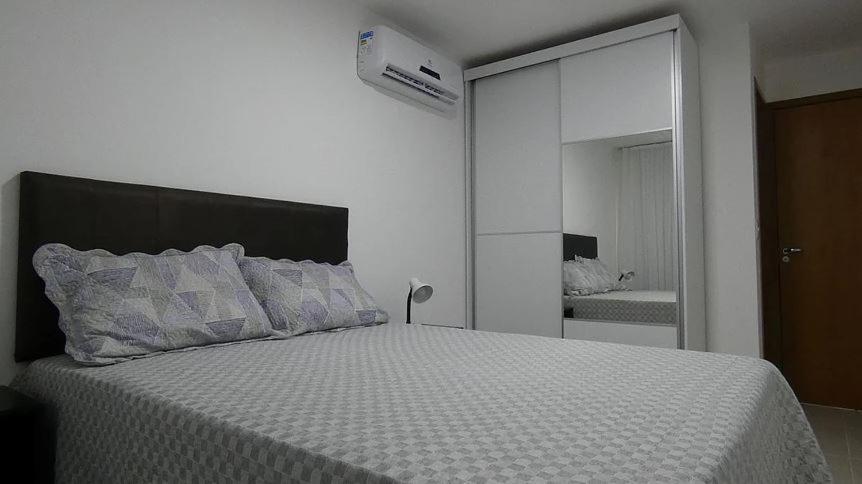 Apto Guarajuba Praia Condominio Porto Smeralda-100 Metros Da Praia Eksteriør bilde