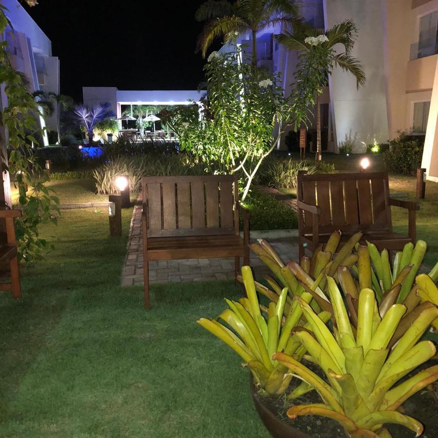 Apto Guarajuba Praia Condominio Porto Smeralda-100 Metros Da Praia Eksteriør bilde